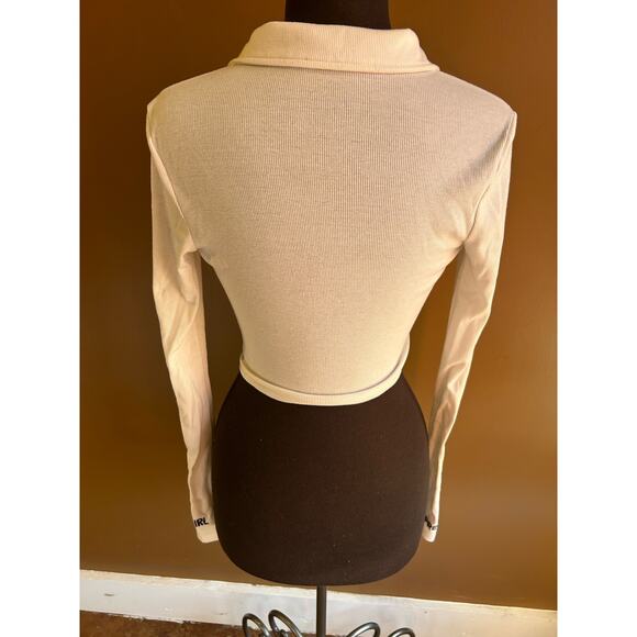 Women's Medium Cropped Long Sleeve Ribbed Top Blouse GUC Off White - Picture 2 of 5